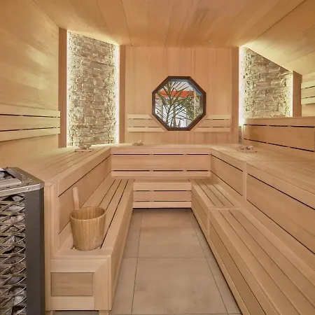 Garni Cafe Schacher Gasthuis 3*